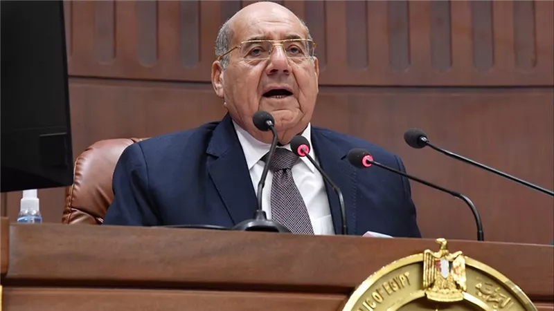 رئيس مجلس الشيوخ ينعي النائب ثروت فتح الباب