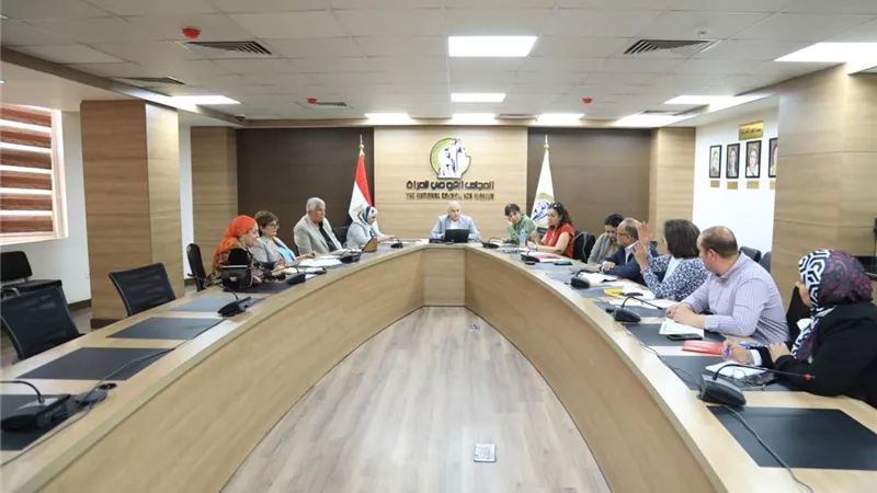 لجنة المنظمات الأهلية بالقومي للمرأة تناقش أنشطتها خلال الفترة المقبلة