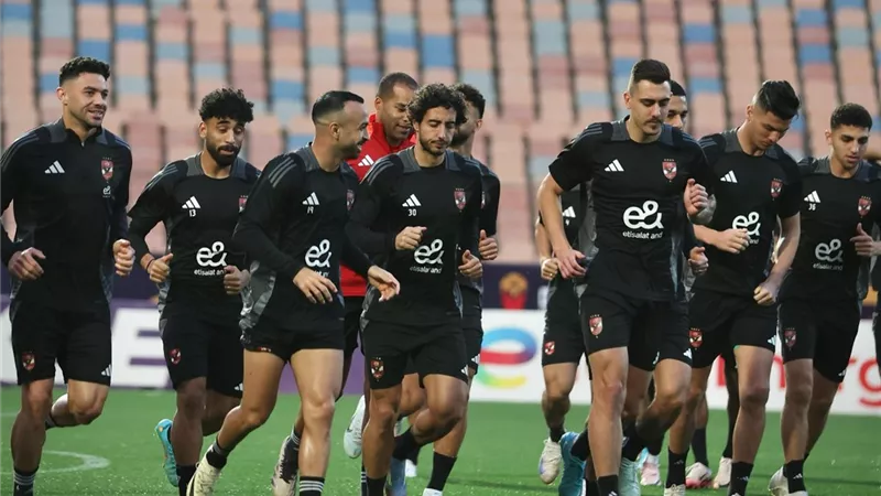 الأهلي يختتم تدريباته استعدادًا لمباراة صن داونز بدوري الأبطال