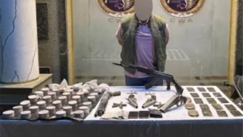 سقوط عنصرين بحوزتهما مخدرات وسلاح بالقليوبية والأقصر