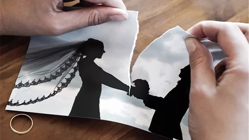التأثيرات النفسية للطلاق على الرجال .. ونصائح الخبراء للتعافي
