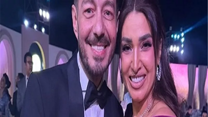 روجينا تهنئ ليلى زاهر وهشام جمال بزفافهما