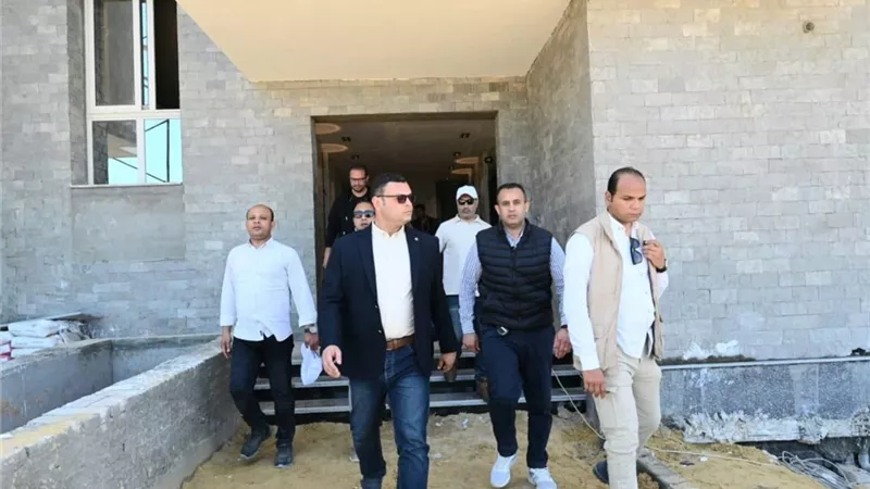 وزير الإسكان يوجه بتسريع أعمال مارينا 8 بالساحل الشمالي