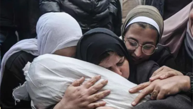 ارتفاع حصيلة ضحايا العدوان الإسرائيلي على غزة إلى 51 ألفًا و495 شهيدًا