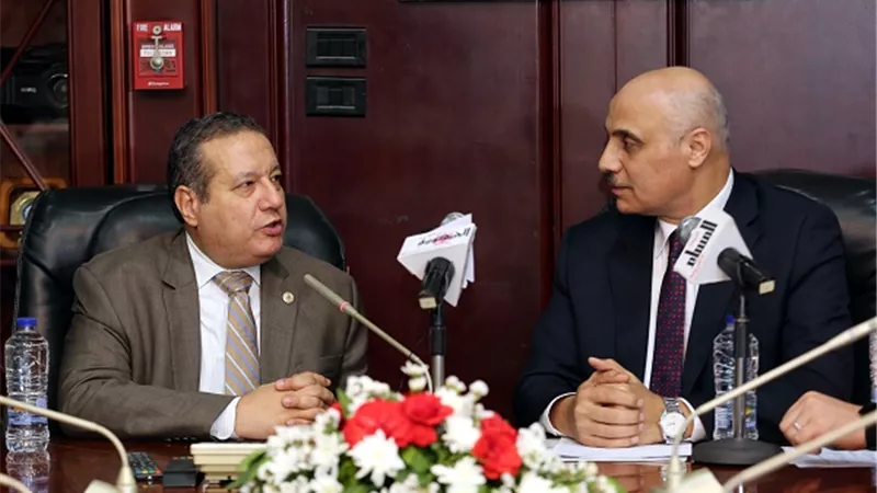 علاء عشماوي من الجمهورية أون لاين : أعلن عن 
