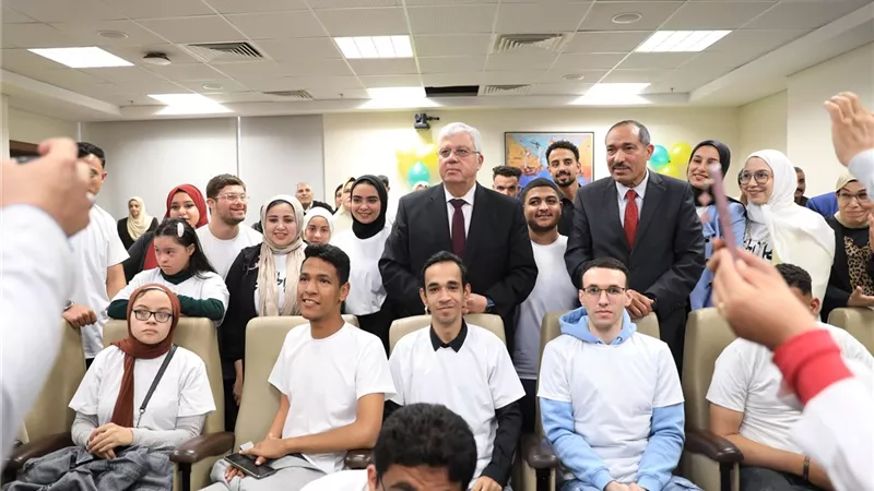 وزير التعليم العالي يوجه بالاستمرار في تطوير أداء المعاهد العليا