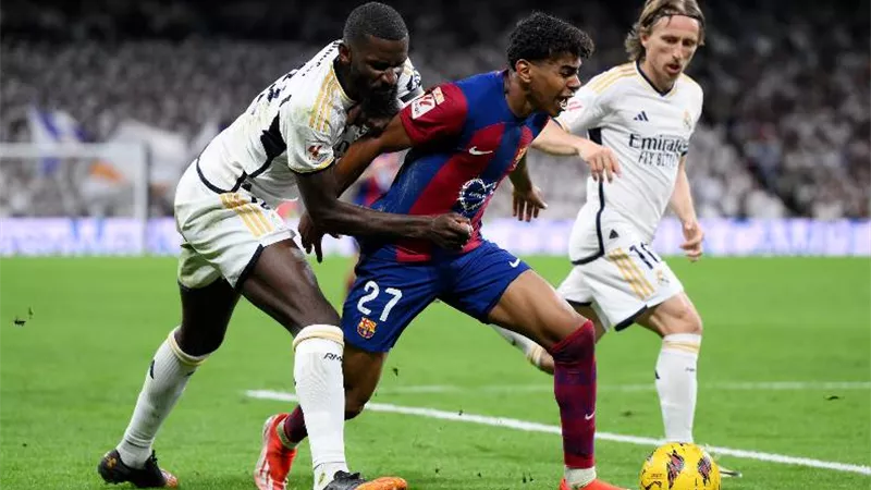 كلاسيكو الأرض.. مباراة برشلونة وريال مدريد في نهائي كأس ملك إسبانيا