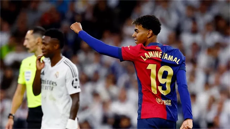 كلاسيكو ريال مدريد وبرشلونة .. شاهد البرسا يبدأ بالتهديد أولًا