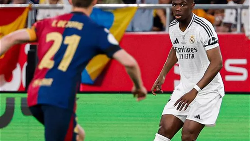 كلاسيكو برشلونة وريال مدريد .. المباراة إلى الوقت الإضافي