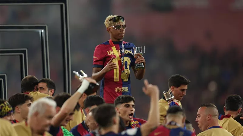 لامين يامال يسخر من ريال مدريد بعد تتويج برشلونة بكأس ملك إسبانيا
