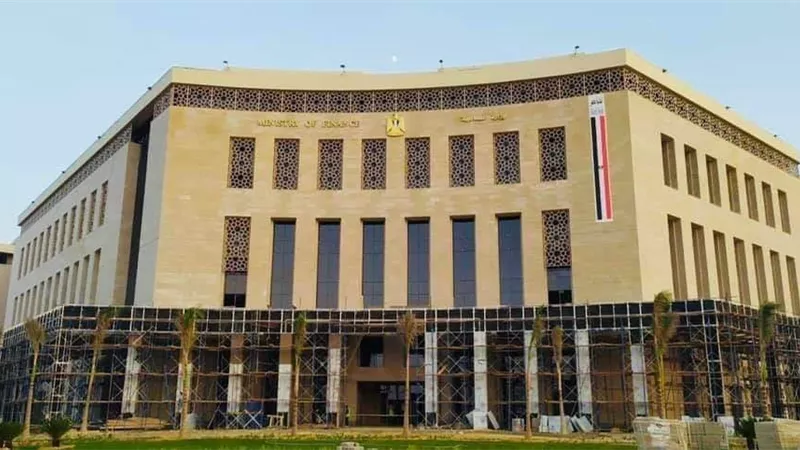 المالية ترصد أهم 20 سؤالا حول قوانين حزمة التسهيلات الضريبية
