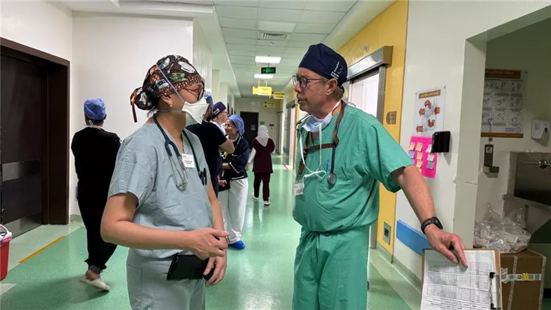 قافلة جراحات تجميل الأطفال 