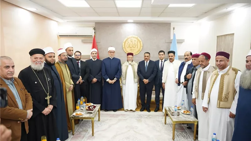 نظير عياد مفتى الديار المصرية في اول زيارة لمطروح
