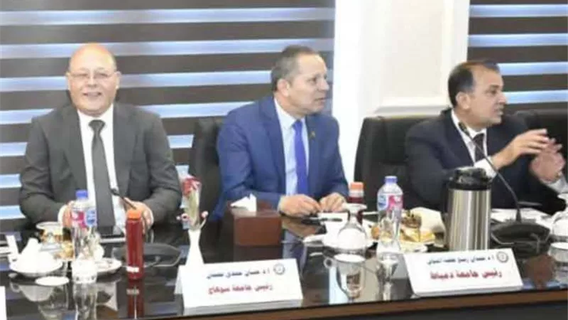 رئيس جامعة دمياط يشارك في إجتماع المجلس الأعلى للجامعات بالغردقة