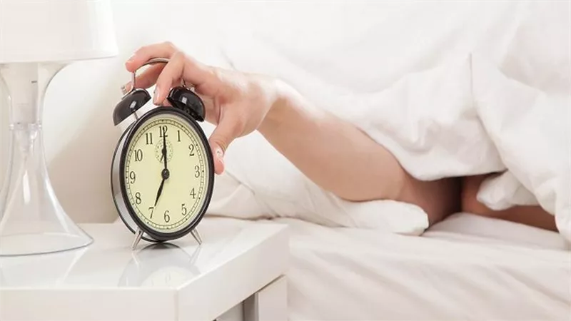 عادة صحية ضرورية يجب ممارستها عند الإستيقاظ