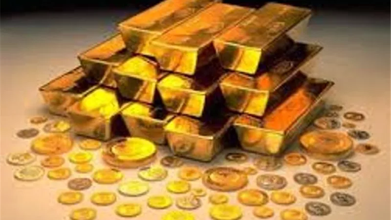 تراجع الذهب مع تحسن شهية المخاطرة وقوة الدولار