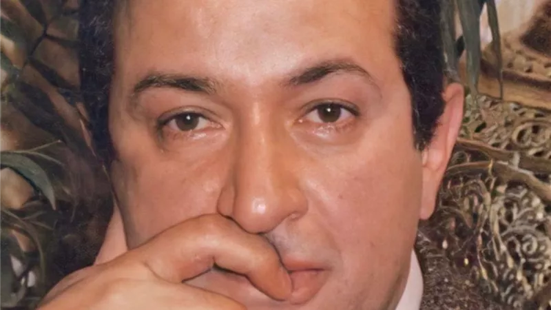 نور الشريف..عاش يتيماً ومات عظيماً ..ذكرى ميلادفيلسوف الفن