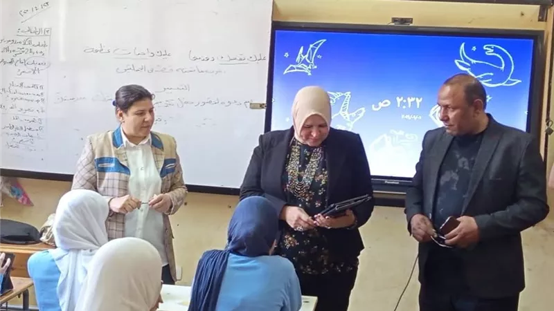 وكيل تعليم الجيزة تتفقد عددا من مدارس أوسيم