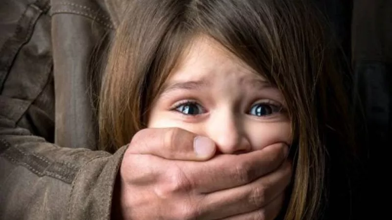 التحرش بالأطفال من كبائر الذنوب وانتهاك صارخ للقيم الإنسانية