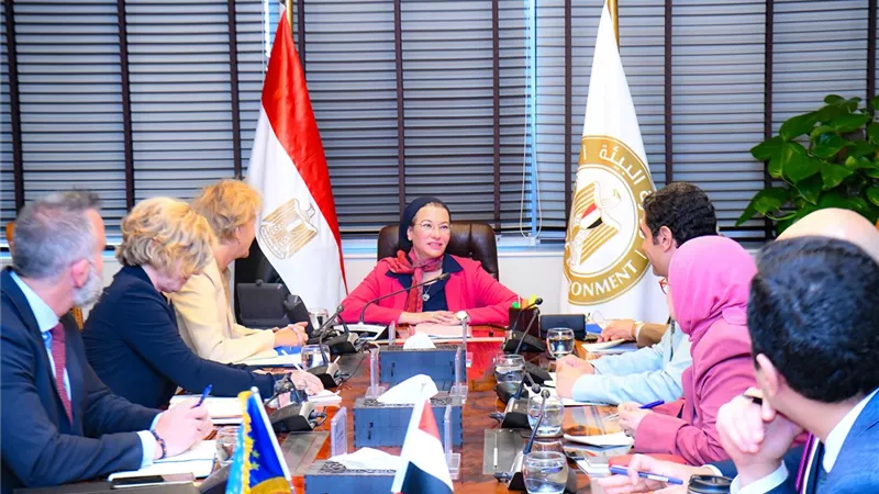 وزيرة البيئة و رئيسة وفد الاتحاد الأوروبي يبحثان التحول الاخضر