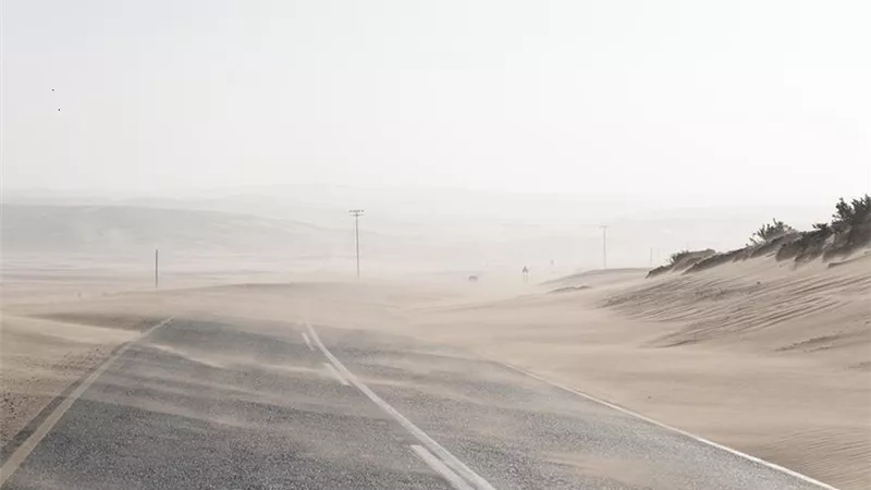 إجراءات السلامة قبل وبعد العواصف الترابية