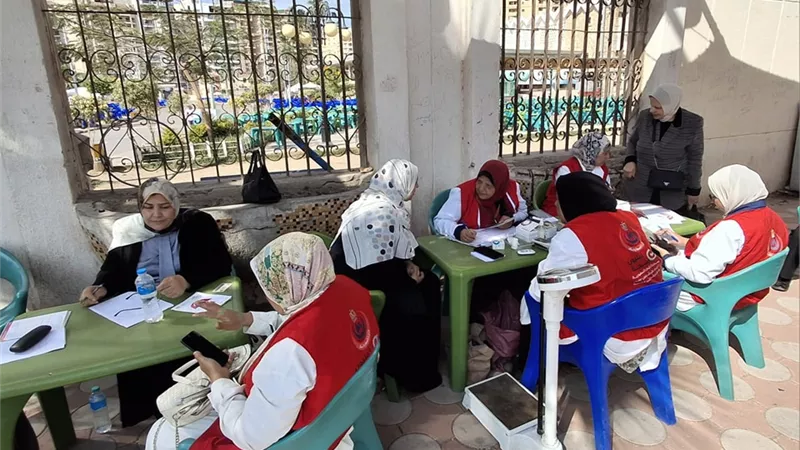 فحص٨٥سيدة بالوحدة المتنقلة لمبادرة السيد رئيس الجمهوريه
