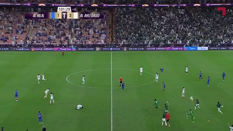 احتفال جنوني للاعبي أهلي جدة بالتأهل لنهائي دوري أبطال أسيا- شاهد