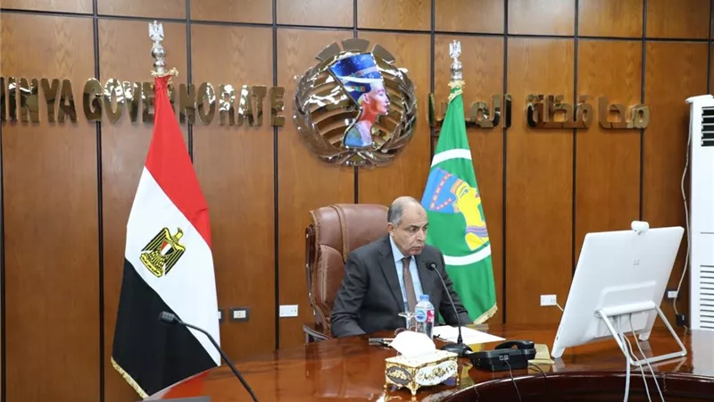 محافظ المنيا يقرر تعليق الدراسة غدًا الأربعاء بسبب العاصفة التراب