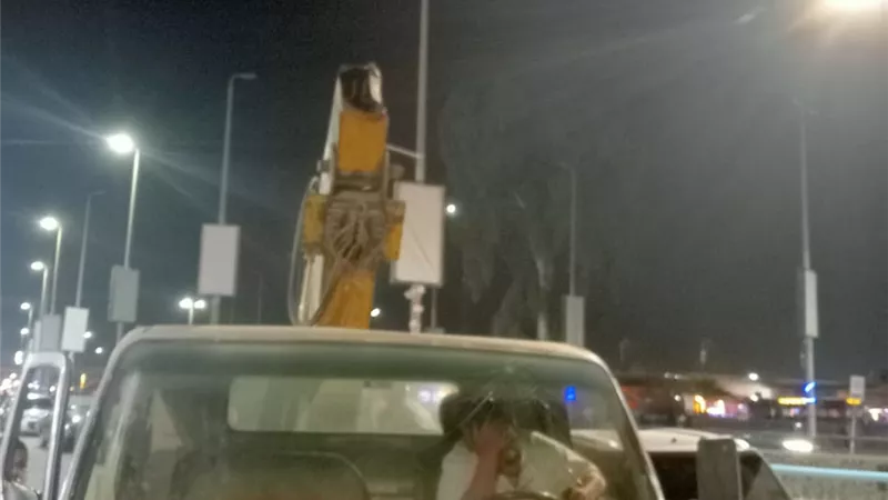 محافظ أسيوط يؤكد على استمرار صيانة الأعمدة الكهربائية
