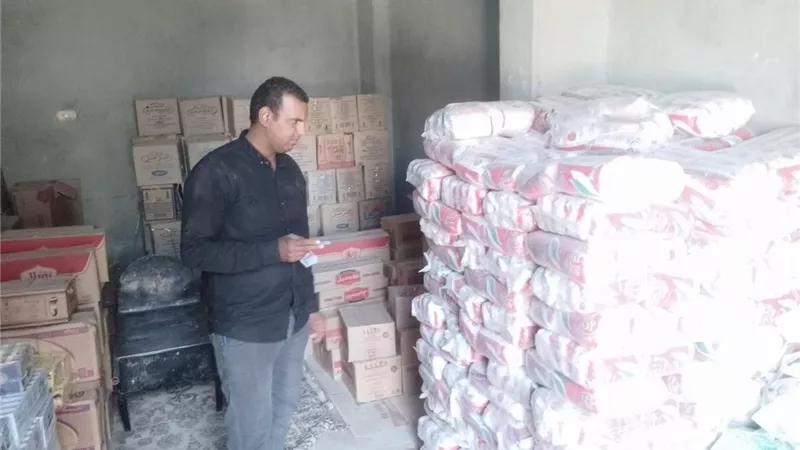 ضبط نصف طن أسمدة زراعية مدعمة وتحرير 3 محاضر ذبح خارج المجازر بالأقصر