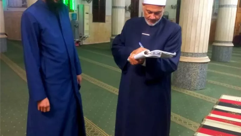 جوله لوكيل وزارة أوقاف بنى سويف على المساجد
