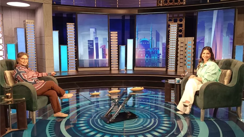 لبنى ونس: طفولتي كانت صعبة.. وعملت مندوبة مبيعات في بداية حياتي