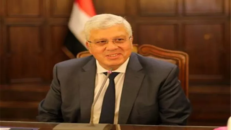 وزير التعليم العالي يُهنئ منتسبي المجتمع الأكاديمي بعيد العمال