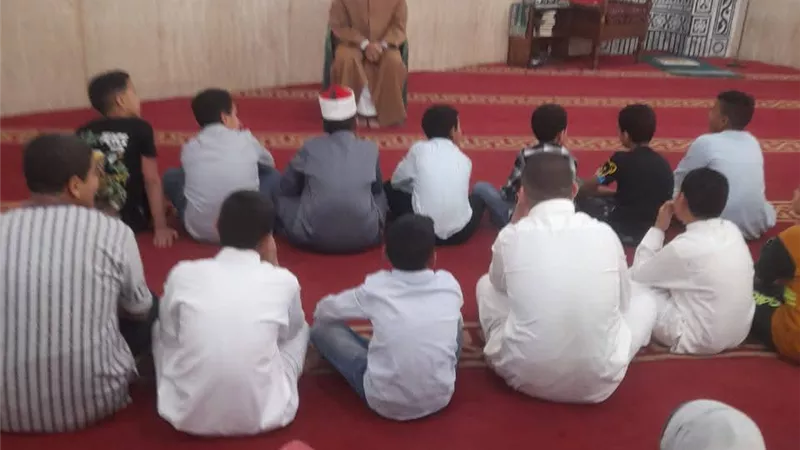 قافلة دعوية كبري في هوارة لتثقيف الطفل