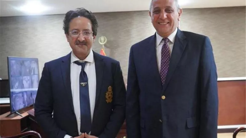 بعد فوز سليم بلقب الطبيب المثالي.. تكريم من المحافظ ورئيس الجامعة