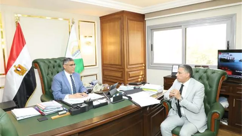 محافظ الجيزة يعتمد جداول امتحانات الفصل الدراسي الثانى
