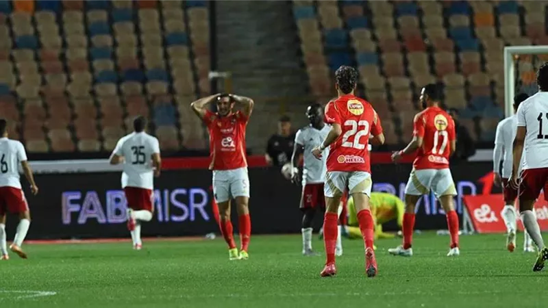 الأهلي يطارد بيراميدز ويقسو علي الحرس بخماسية في الدوري