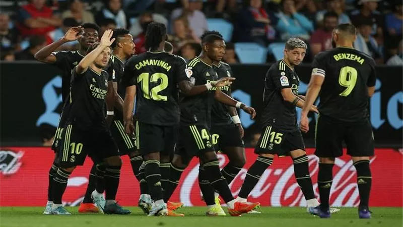 ريال مدريد يستهدف التعاقد مع مدافع أرسنال فى ميركاتو الصيف