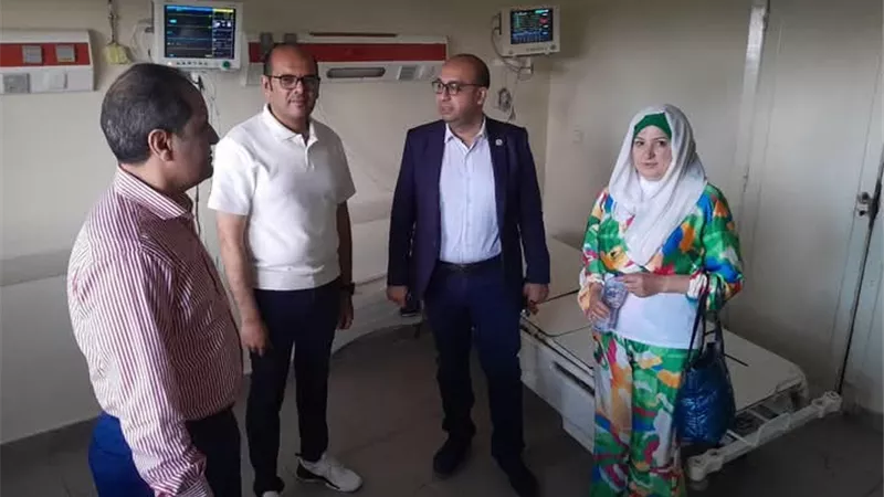 وكيل الصحة بدمياط يفاجئ مستشفى كفر سعد ويشيد بالخدمات الطبية