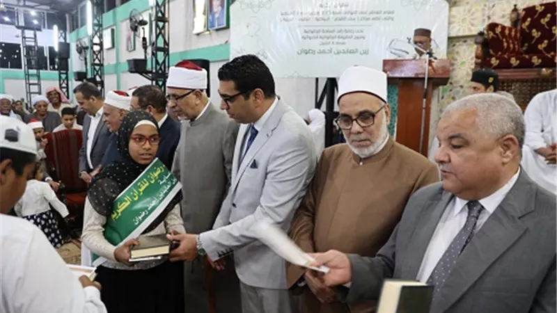 نائب محافظ الأقصر يشارك فى احتفالية تكريم مسابقة الشيخ أحمد رضوان