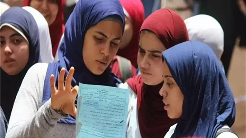 لطلاب الثانوية العامة 2025.. توزيع درجات شعبة علمي رياضيات