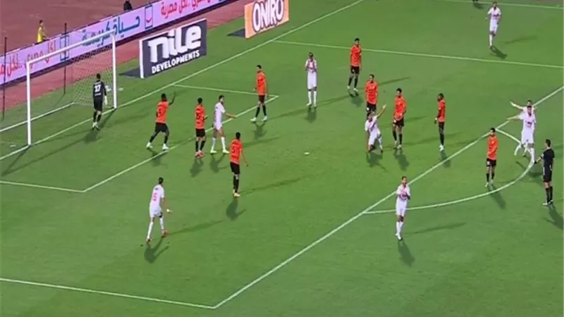 الشوط الاول.. الزمالك متقدم على البنك الأهلي بهدف ناصر منسي