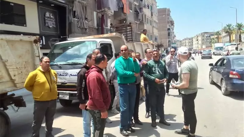 حملة متكاملة لتحقيق الانضباط بشوارع مدينة دمياط