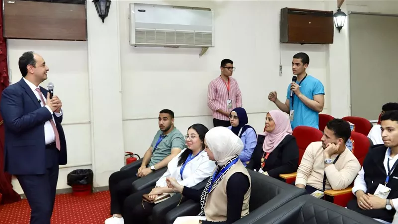 الملتقى الحواري لبناء الوعي يجمع طلاب الجامعات مع صندوق مكافحة الإدمان
