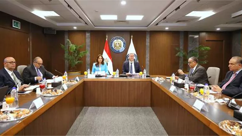 وزير البترول: إجراءات جديدة لتكثيف أعمال البحث وزيادة الإنتاج