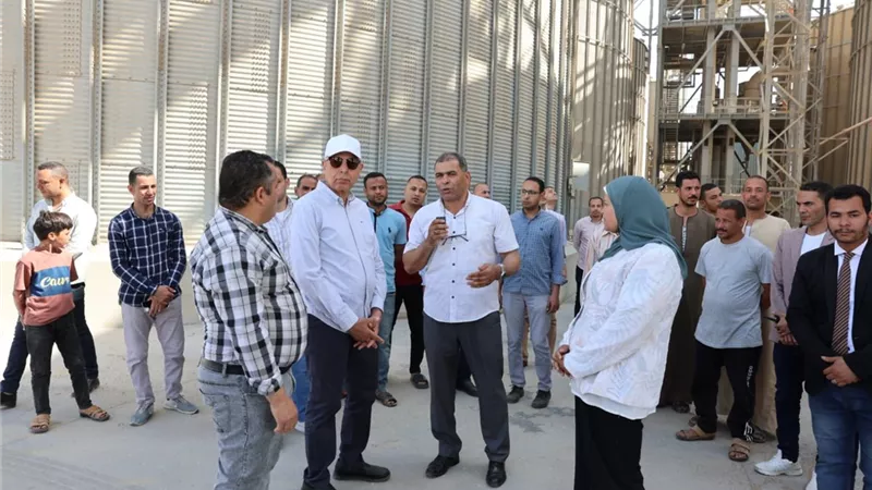 محافظ المنيا يتابع منظومة توريد القمح ويؤكد دعم الدولة مستمر