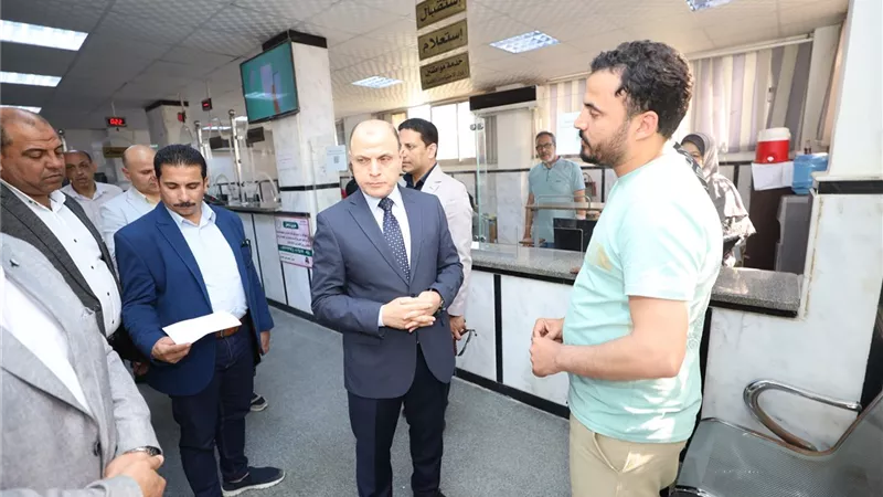 عبد المعطى يتفقد المركز التكنولوجي لخدمة المواطنين ببلطيم