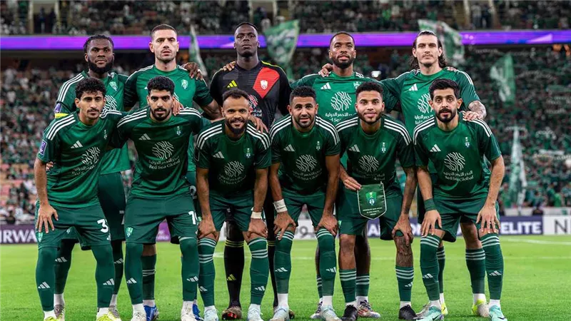 تشكيل الأهلي المتوقع أمام التعاون في الدوري السعودي