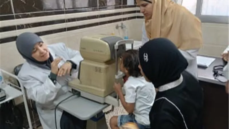 جامعة بنها: توقيع الكشف الطبى على 80 حالة بمدرسة المكفوفين