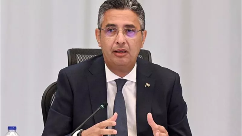 وزير التموين يستعرض جهود الوزارة لضبط الأسواق وتوافر السلع